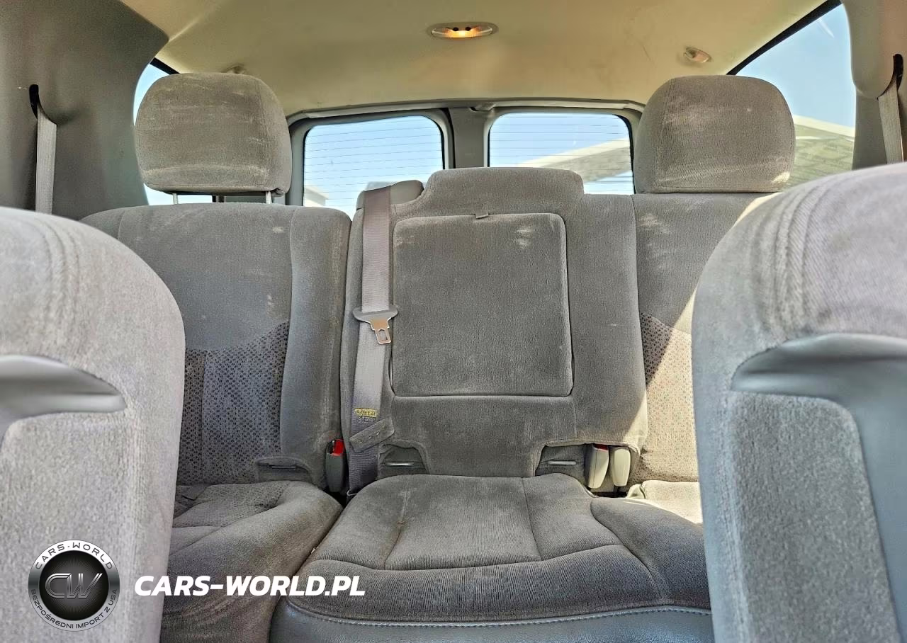 2003 Chevrolet Tahoe C1500 VIN:1GNEC13V53R266163 - 10