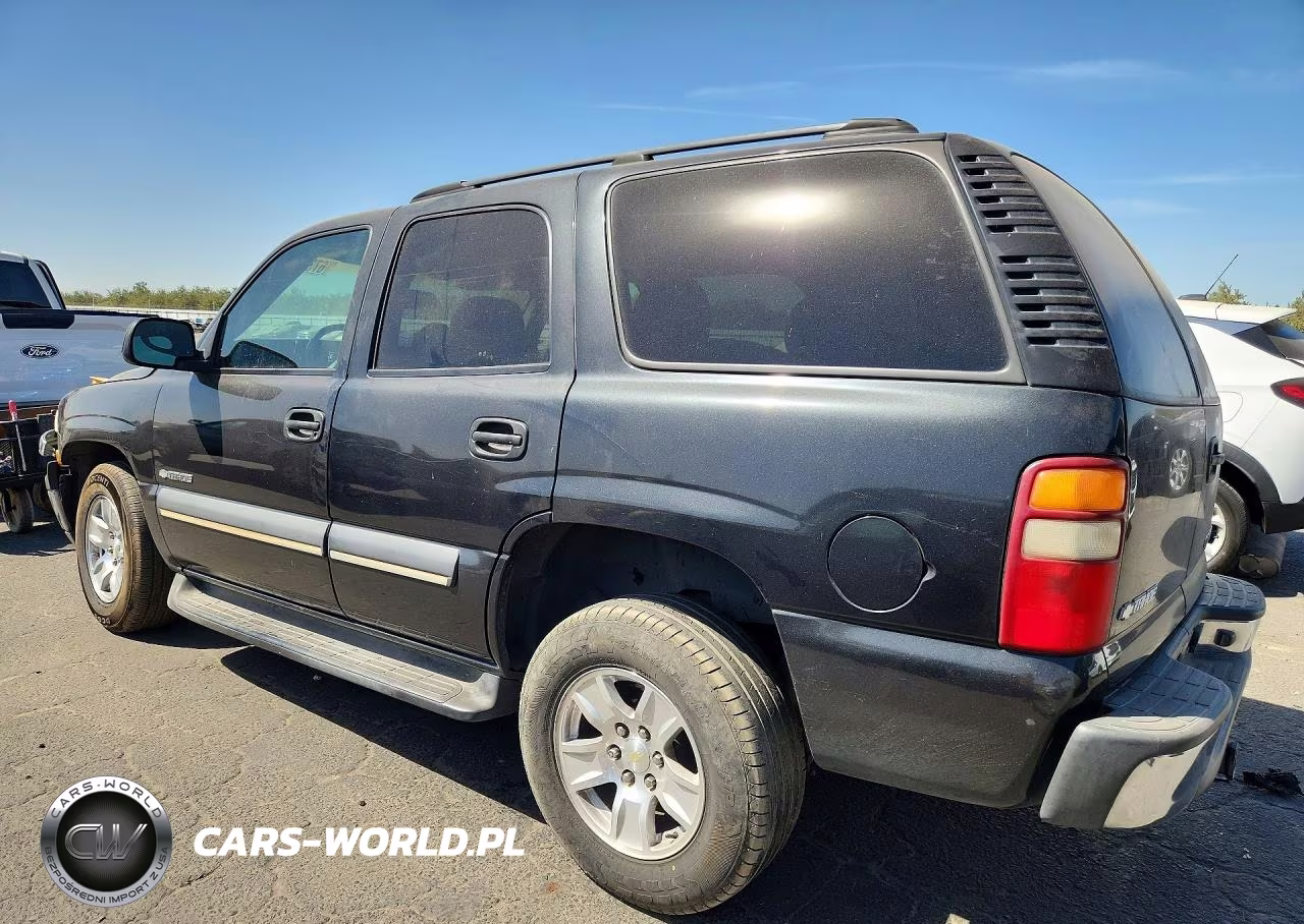 2003 Chevrolet Tahoe C1500 VIN:1GNEC13V53R266163 - 2