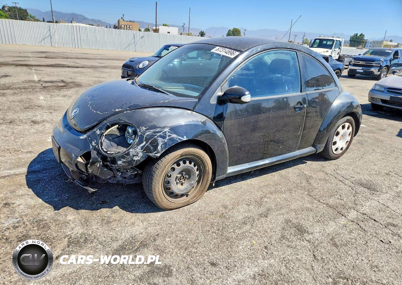 2010 Volkswagen New Beetle