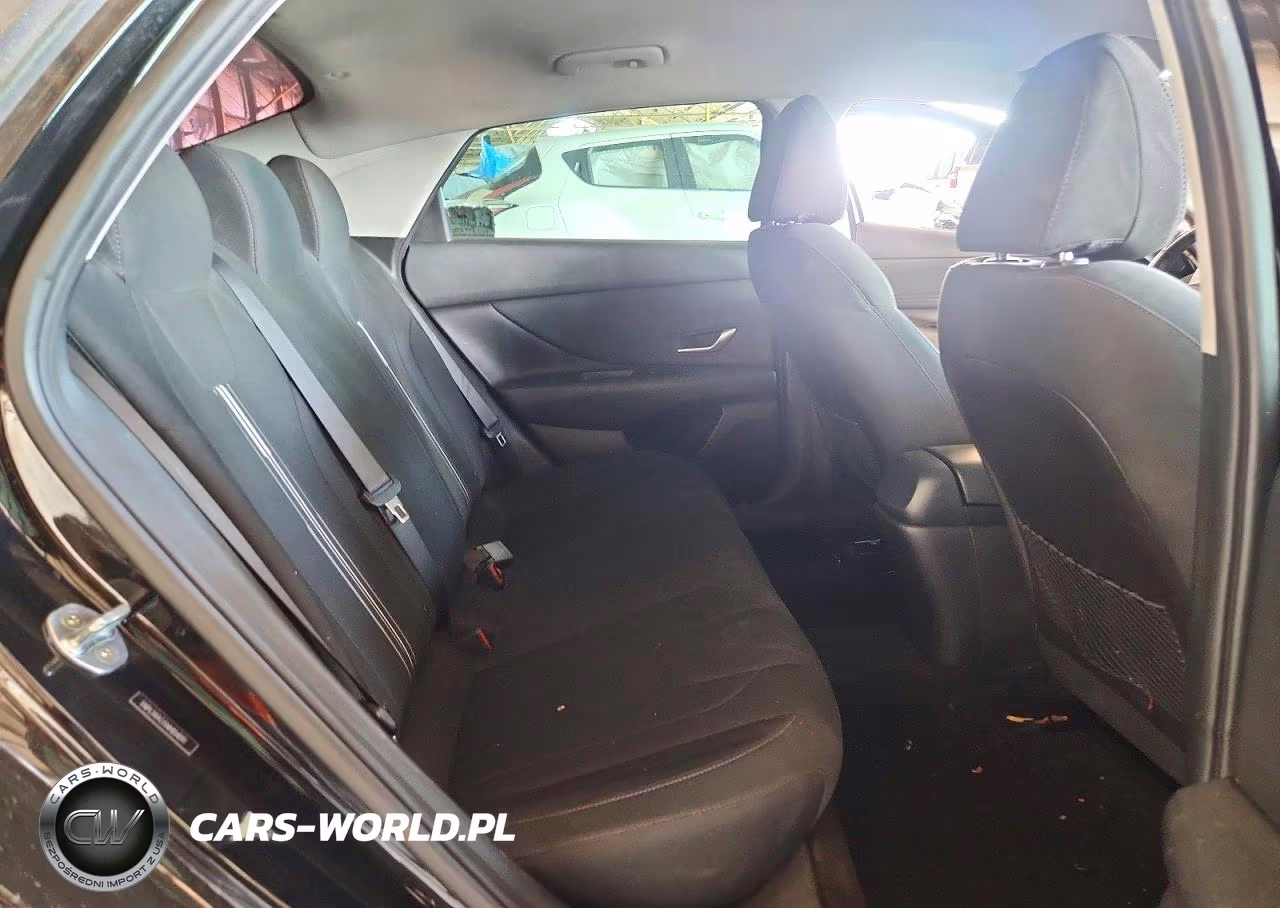 2022 Hyundai Elantra Sel VIN:5NPLS4AG5NH054091 - 10