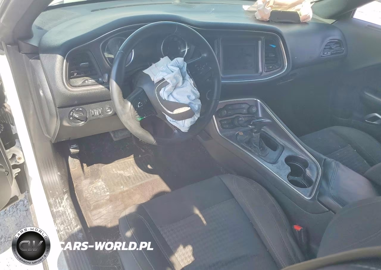 2018 Dodge Challenger Sxt VIN:2C3CDZAG2JH220033 - 8