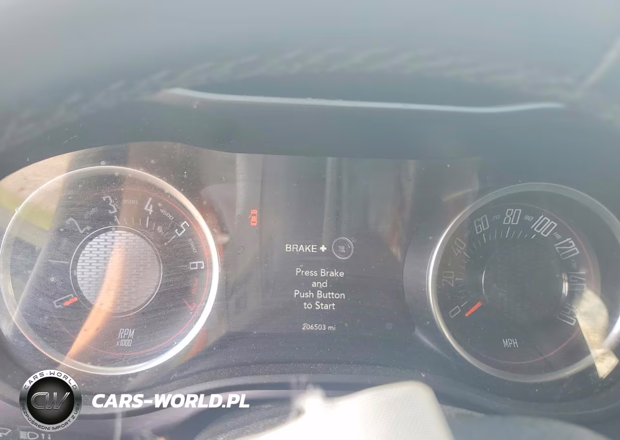 2018 Dodge Challenger Sxt VIN:2C3CDZAG2JH220033 - 9