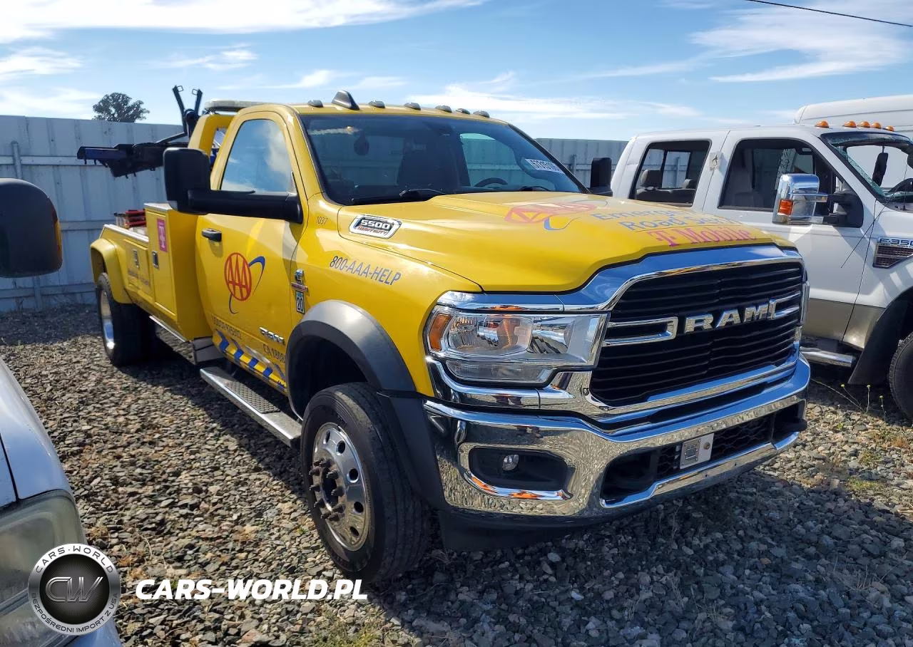 2019 Ram 5500 VIN:3C7WRMBL9KG619762 - 4