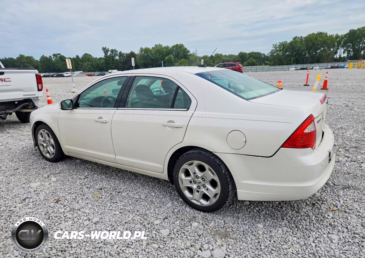 2010 Ford Fusion Se VIN:3FAHP0HA2AR249242 - 2