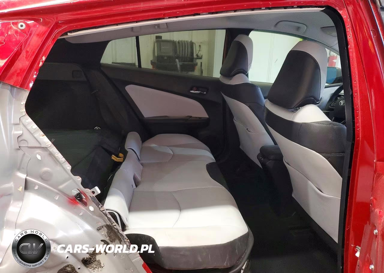 2021 Toyota Prius Xle Awd-E VIN:JTDL9MFU9M3028808 - 10