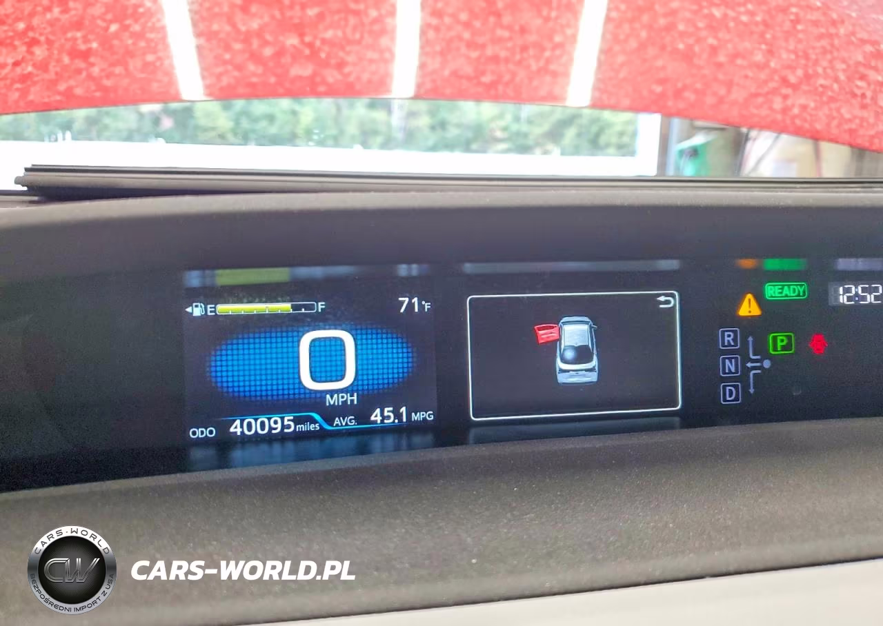 2021 Toyota Prius Xle Awd-E VIN:JTDL9MFU9M3028808 - 9