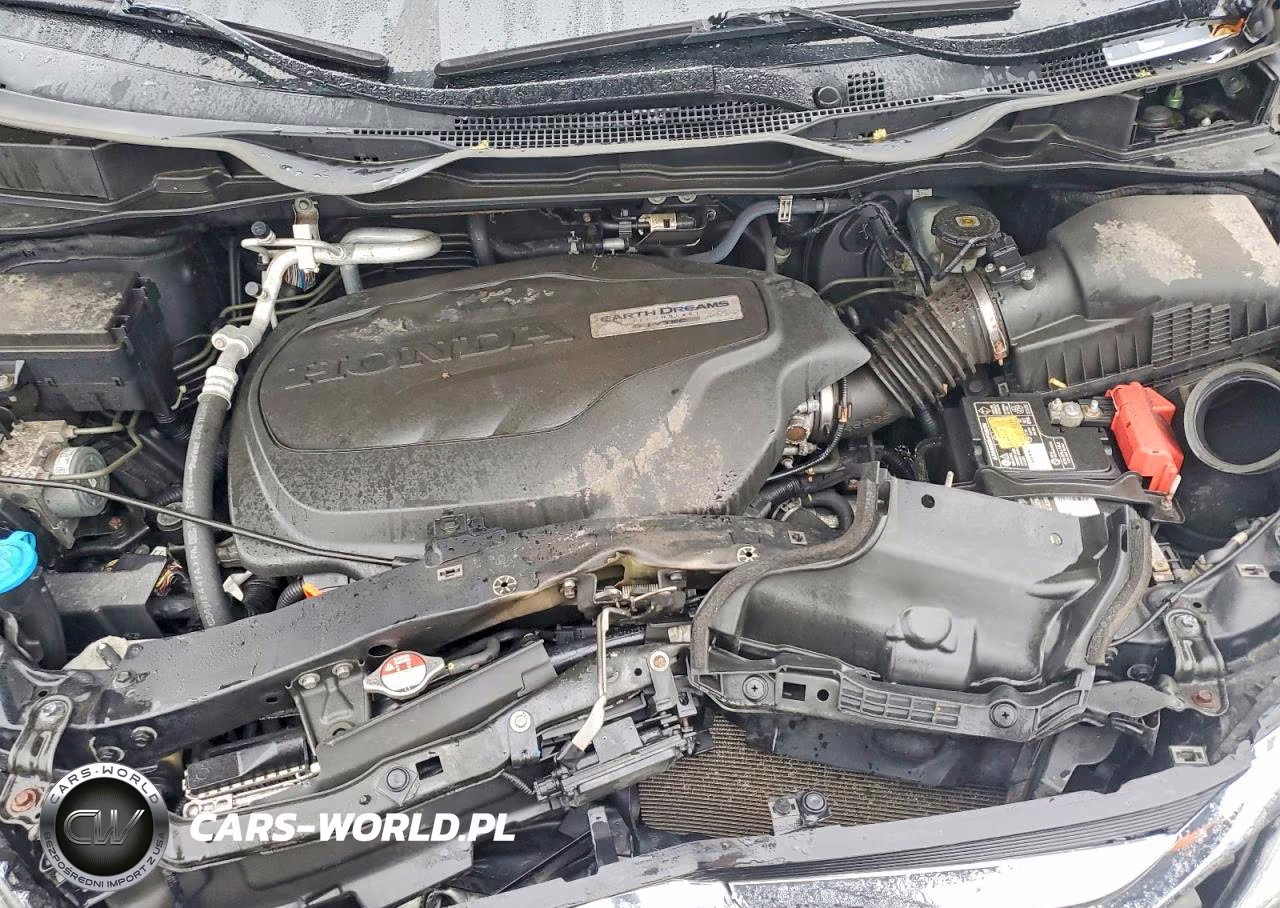 2018 Honda Odyssey Elite VIN:5FNRL6H98JB052760 - 12
