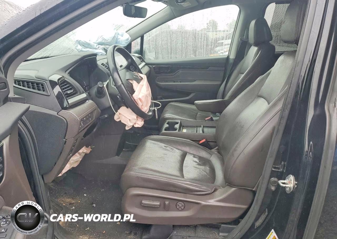 2018 Honda Odyssey Elite VIN:5FNRL6H98JB052760 - 7