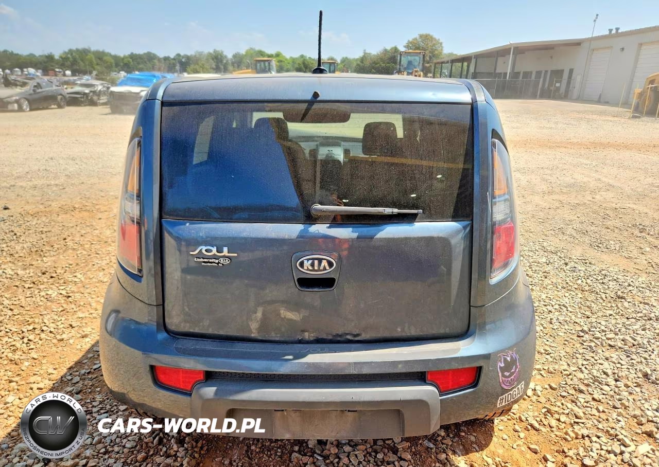 2011 Kia Soul + VIN:KNDJT2A22B7331731 - 6