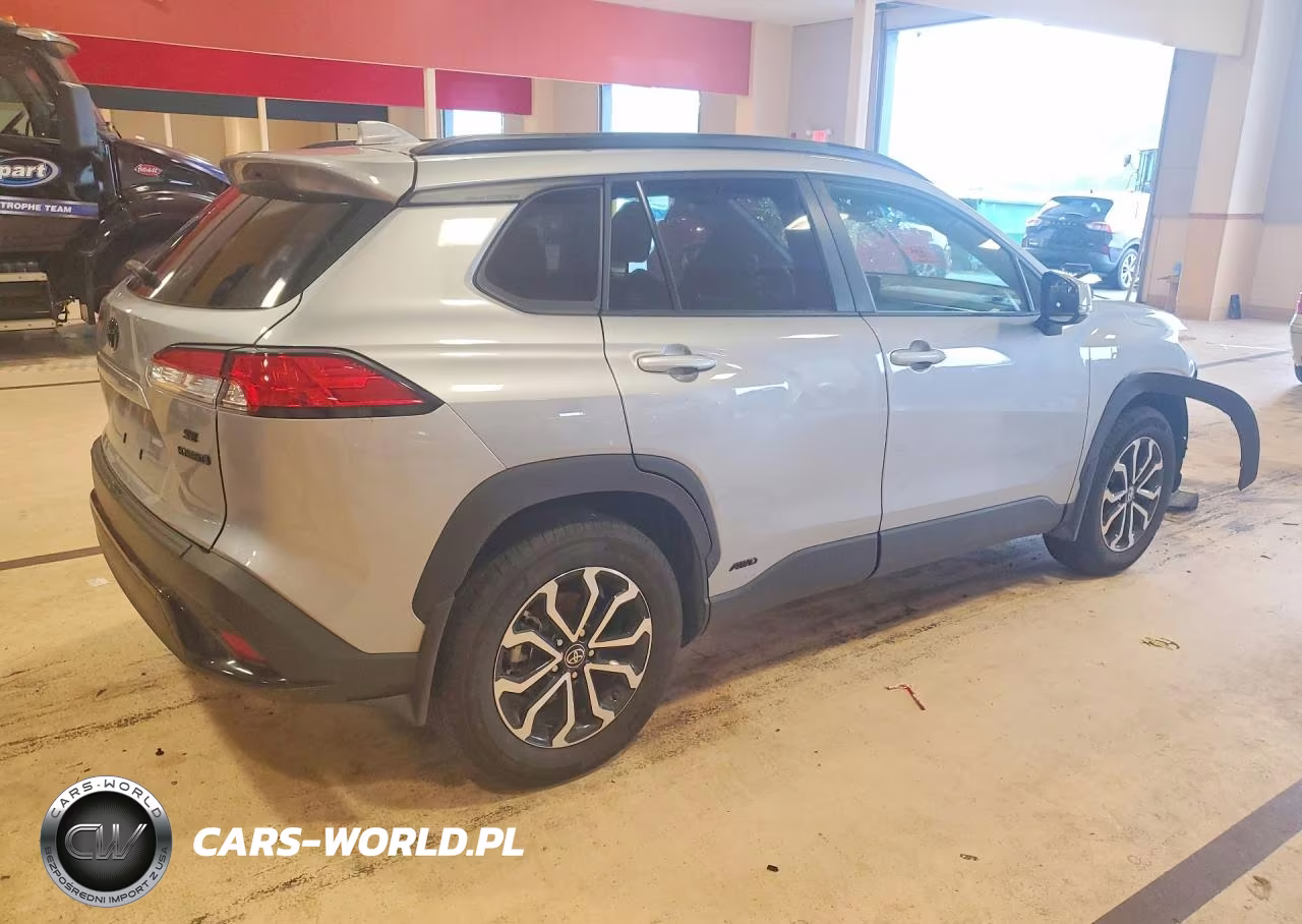 2024 Toyota Corolla Cross Hybrid Se VIN:7MUFBABG1RV062866 - 3