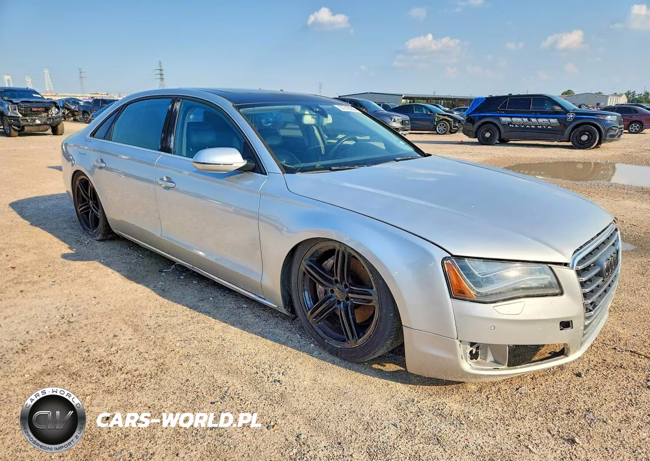 2013 Audi A8 L Quattro VIN:WAURGAFD4DN000530 - 4