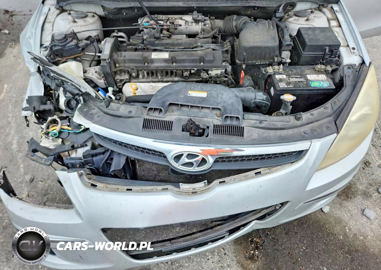 2011 Hyundai Elantra Touring Gls VIN:KMHDC8AE5BU097527 - 11