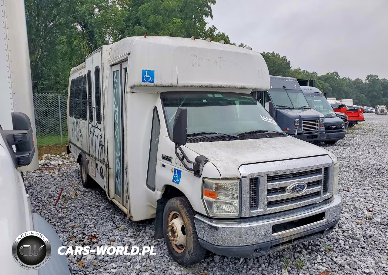 2013 Ford Econoline E350 Super Duty Cutaway Van VIN:1FDEE3FL1DDA11318 - 4