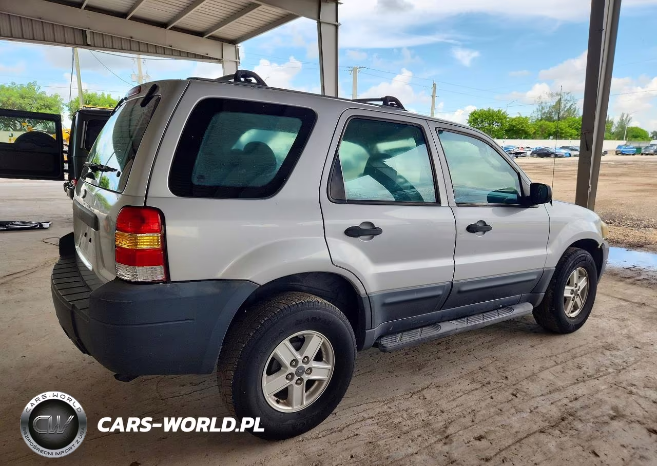 2006 Ford Escape Xls VIN:1FMYU02Z16KD19208 - 3