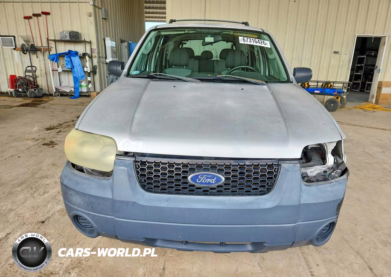2006 Ford Escape Xls VIN:1FMYU02Z16KD19208 - 5