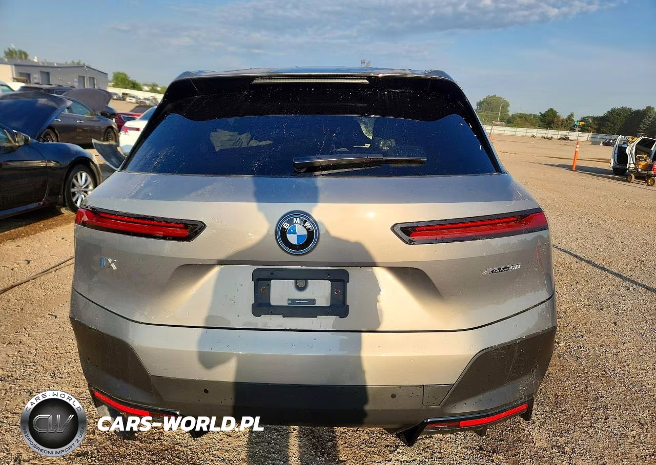 2025 BMW Ix xDrive50 VIN:WB523CF01SCU73573 - 6
