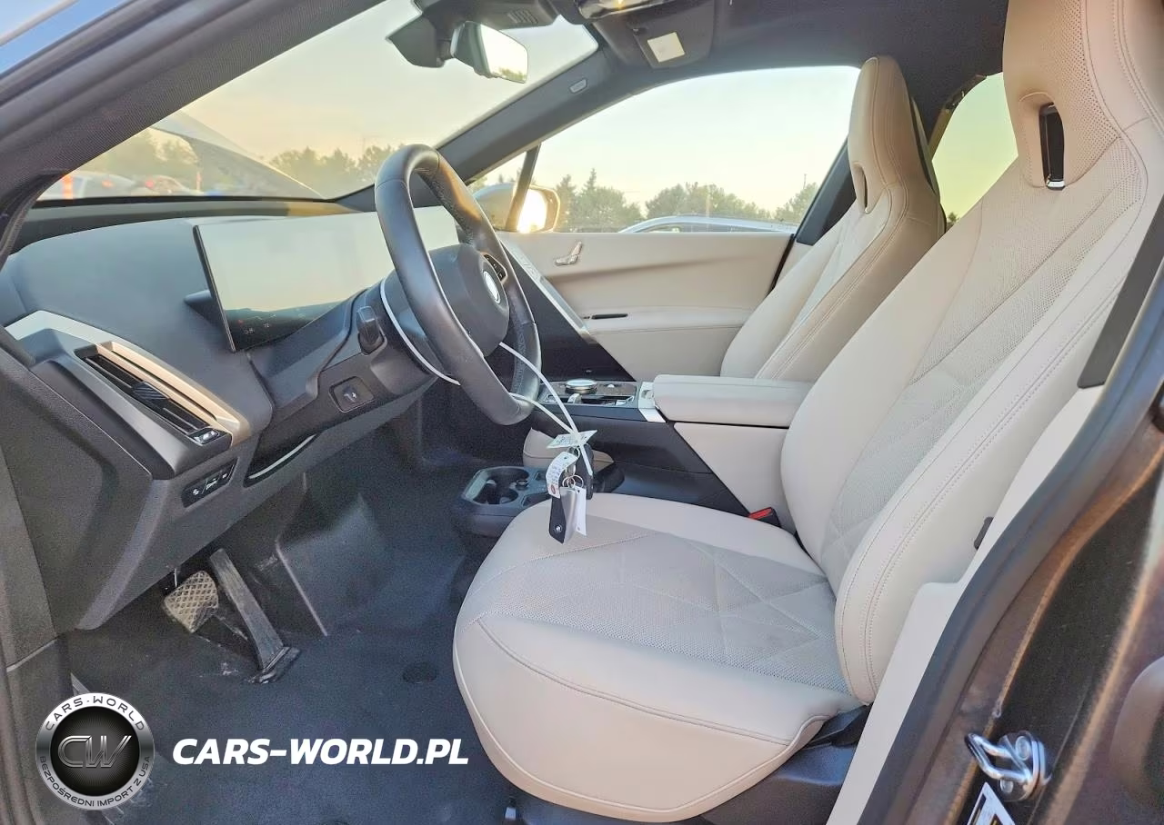 2025 BMW Ix xDrive50 VIN:WB523CF01SCU73573 - 7
