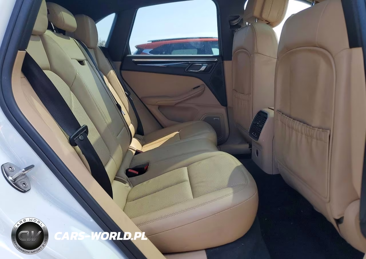 2019 Porsche Macan S VIN:WP1AB2A57KLB32550 - 11