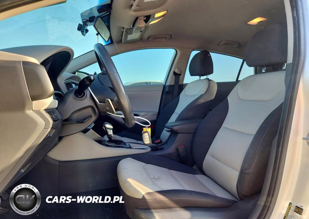 2018 Hyundai Ioniq Sel VIN:KMHC75LC1JU103333 - 7