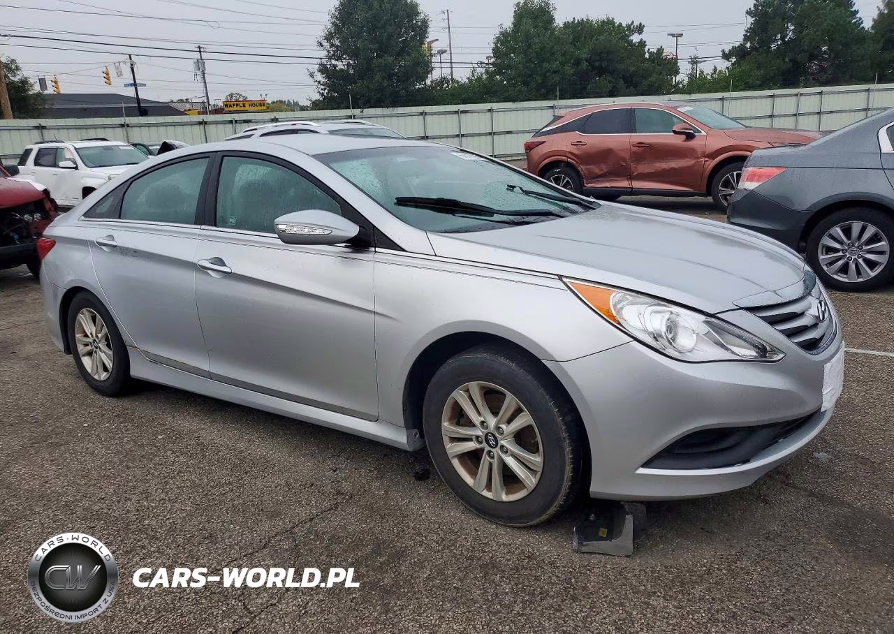 2014 Hyundai Sonata Gls VIN:5NPEB4AC7EH891172 - 4