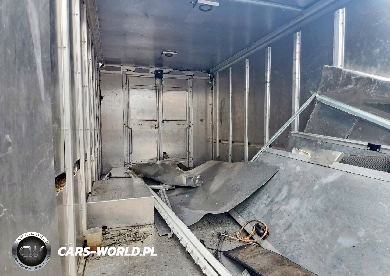 2022 Ford Econoline E450 Super Duty Commercial Stripped Chassis VIN:1FC4E4KN4NDC41921 - 10