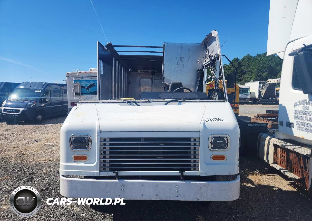 2022 Ford Econoline E450 Super Duty Commercial Stripped Chassis VIN:1FC4E4KN4NDC41921 - 5