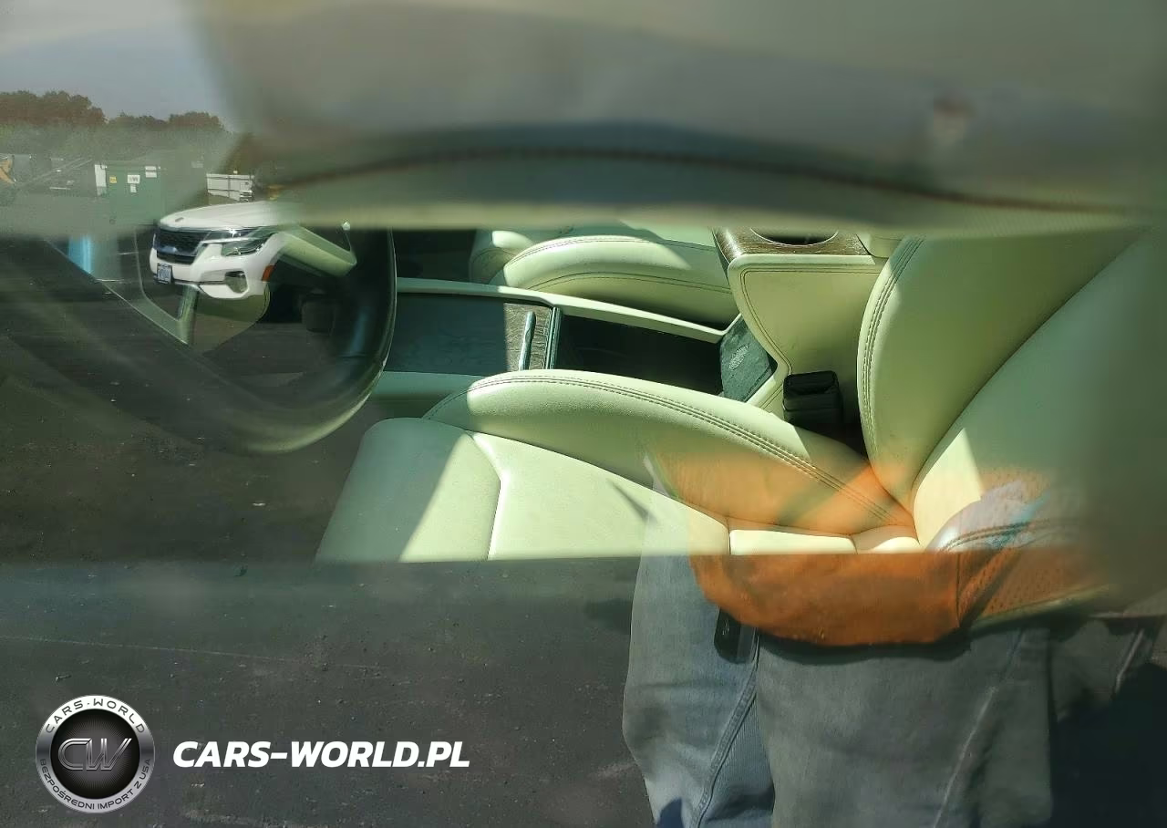 2018 Tesla Model S VIN:5YJSA1E20JF244739 - 7