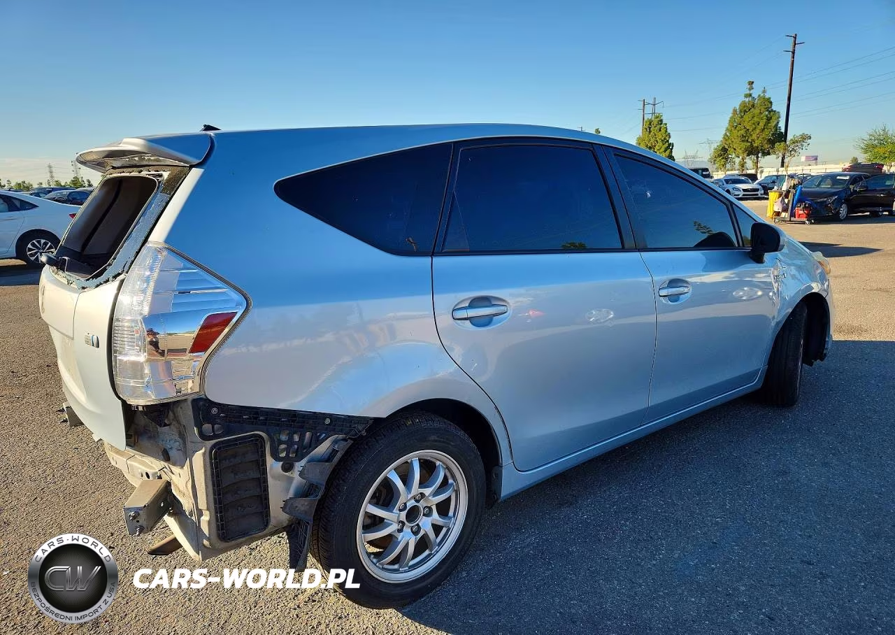 2012 Toyota Prius V Two VIN:JTDZN3EU0C3182694 - 3