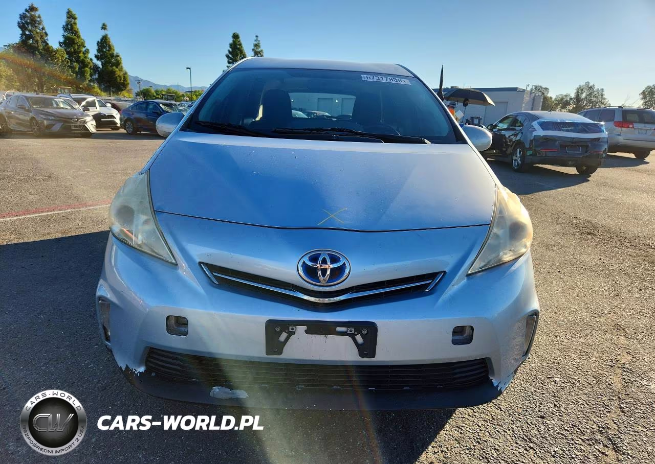 2012 Toyota Prius V Two VIN:JTDZN3EU0C3182694 - 5