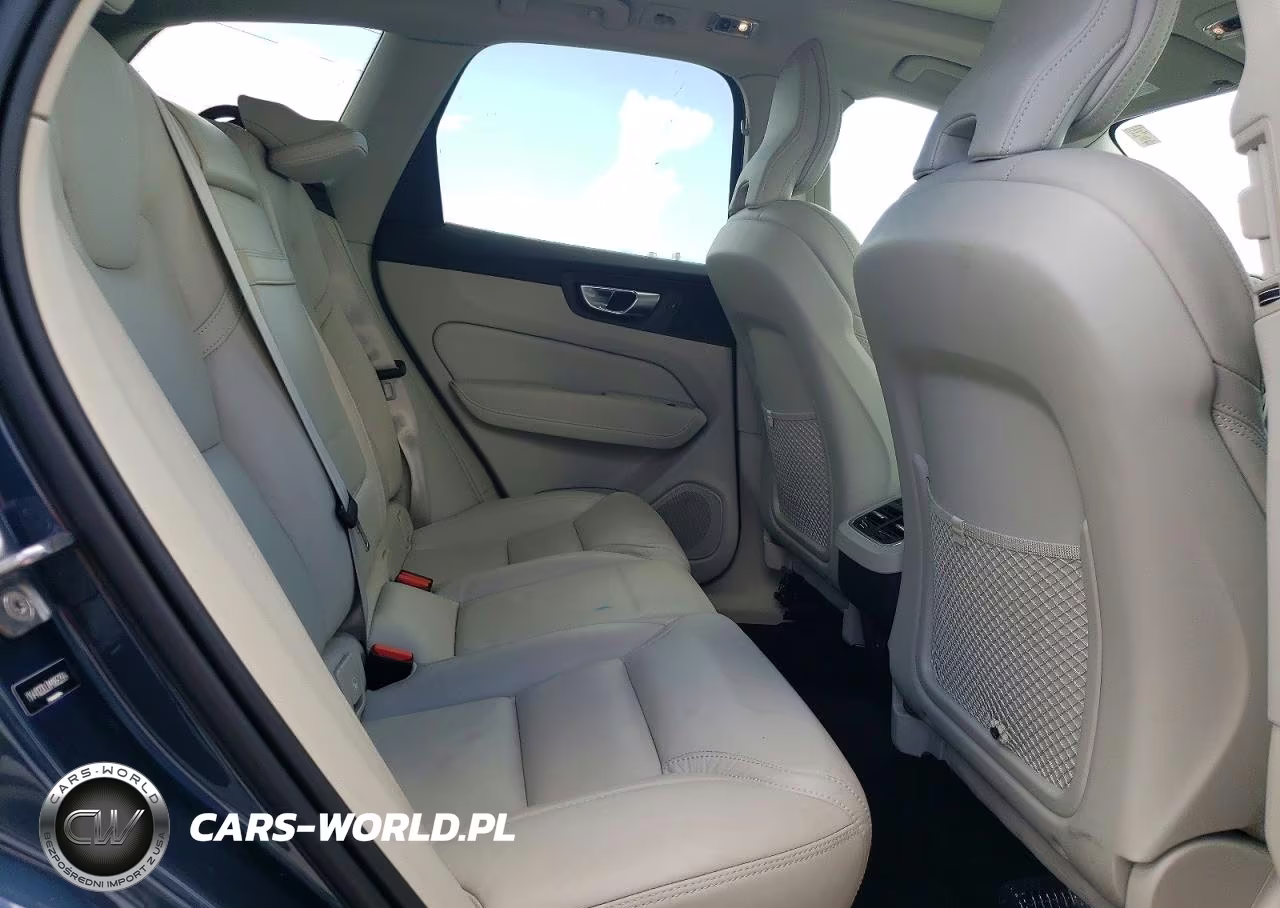2021 Volvo Xc60 T5 Inscription VIN:YV4102DL0M1882904 - 10