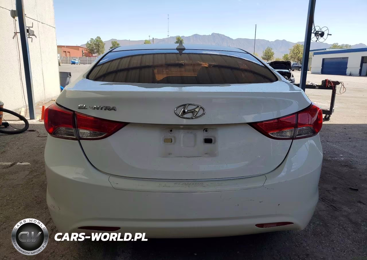 2013 Hyundai Elantra Gls VIN:5NPDH4AE7DH288412 - 6