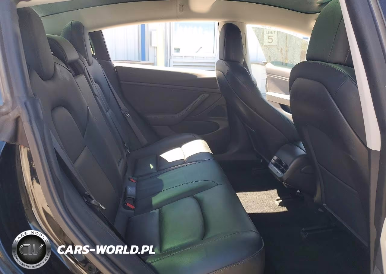 2019 Tesla Model 3 VIN:5YJ3E1EA6KF466719 - 11