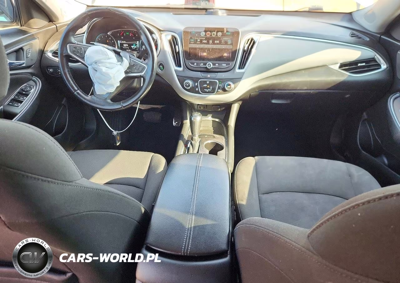 2018 Chevrolet Malibu Lt VIN:1G1ZD5ST6JF147544 - 8