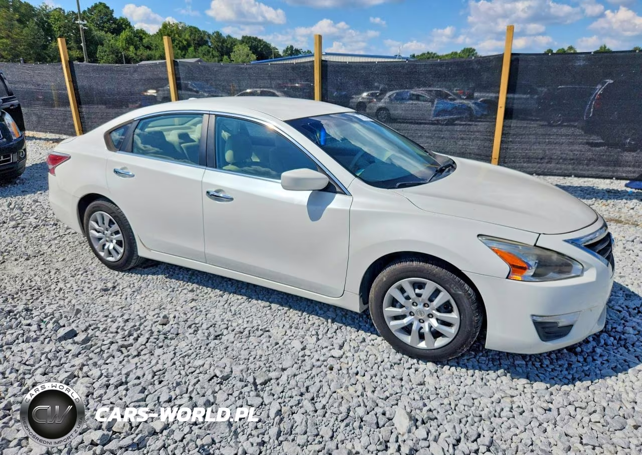 2014 Nissan Altima 2.5 VIN:1N4AL3AP0EN256468 - 4