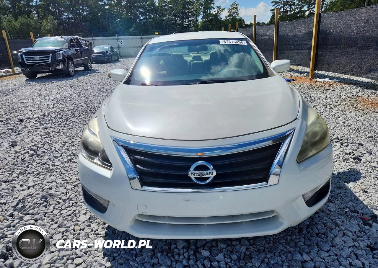 2014 Nissan Altima 2.5 VIN:1N4AL3AP0EN256468 - 5