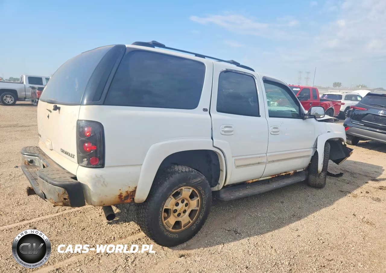 2005 Chevrolet Tahoe K1500 VIN:1GNEK13T35J120136 - 3
