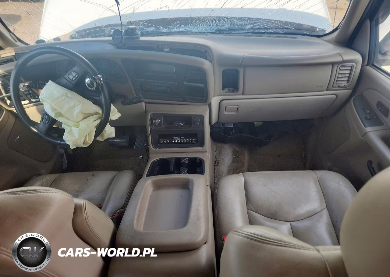 2005 Chevrolet Tahoe K1500 VIN:1GNEK13T35J120136 - 8