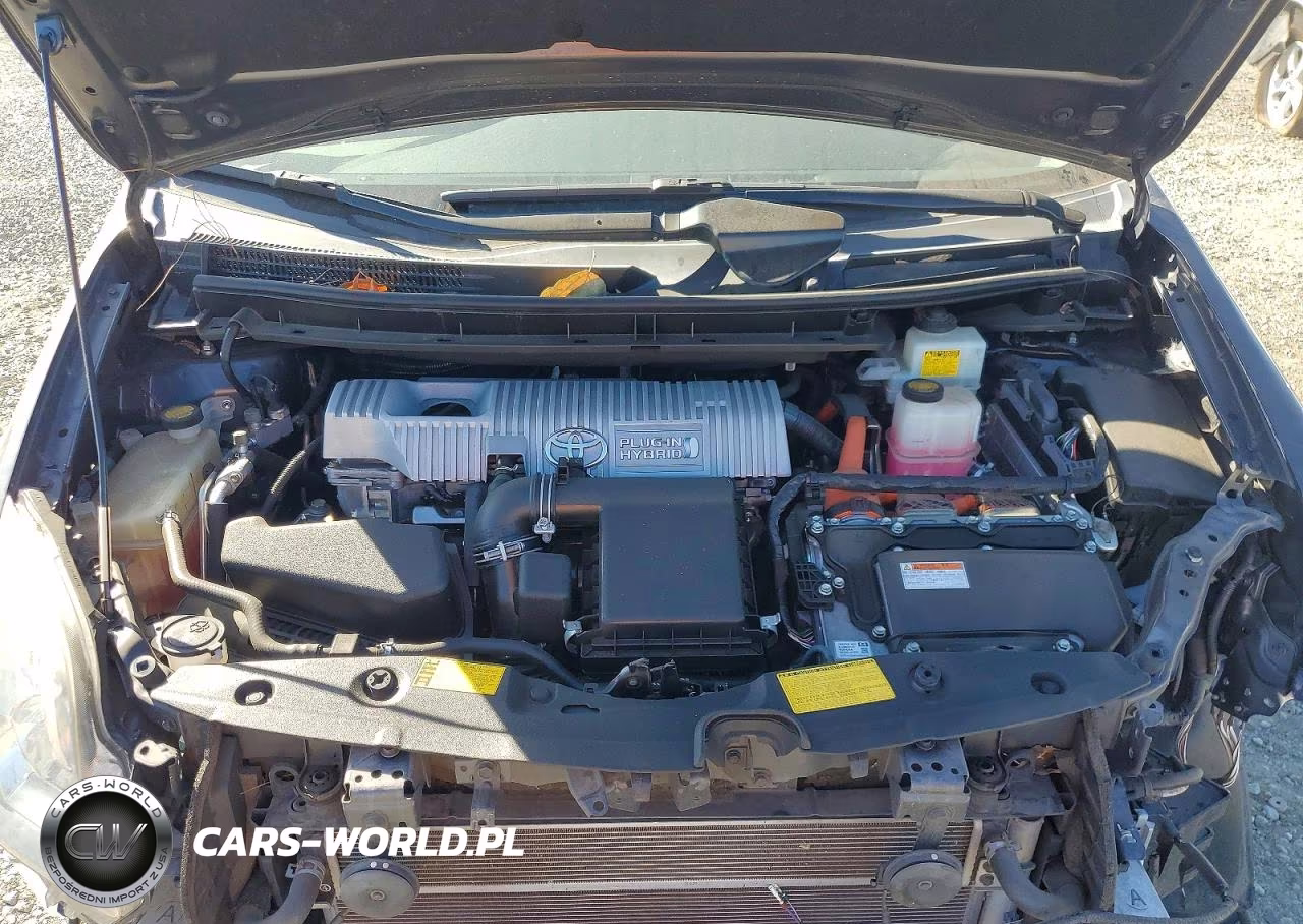2014 Toyota Prius Plug-In Hybrid Base VIN:JTDKN3DP4E3056807 - 11