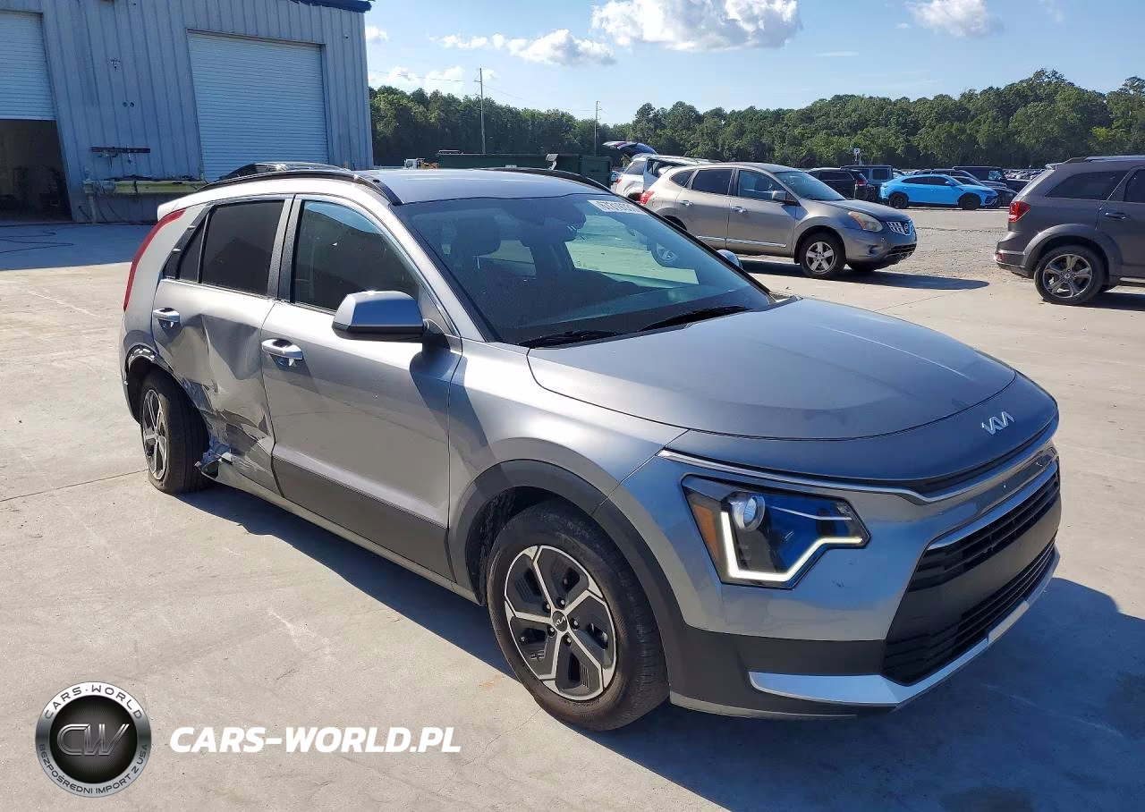 2025 Kia Niro Lx VIN:KNDCP3LE5S5246405 - 4