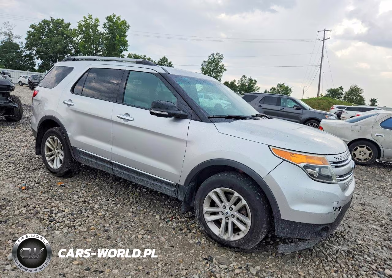 2012 Ford Explorer Xlt VIN:1FMHK8D80CGA09378 - 4
