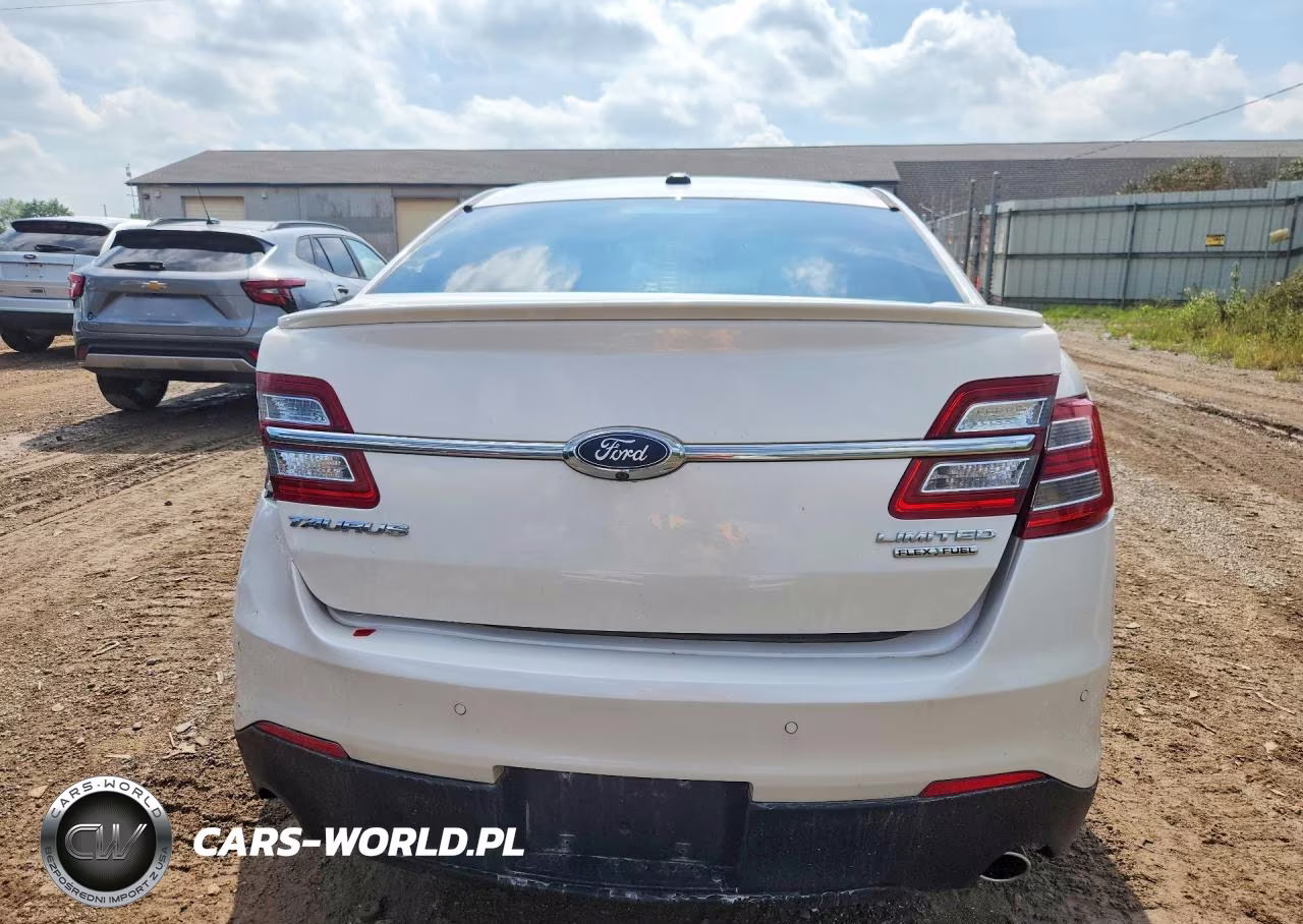 2016 Ford Taurus Limited VIN:1FAHP2F82GG148648 - 6