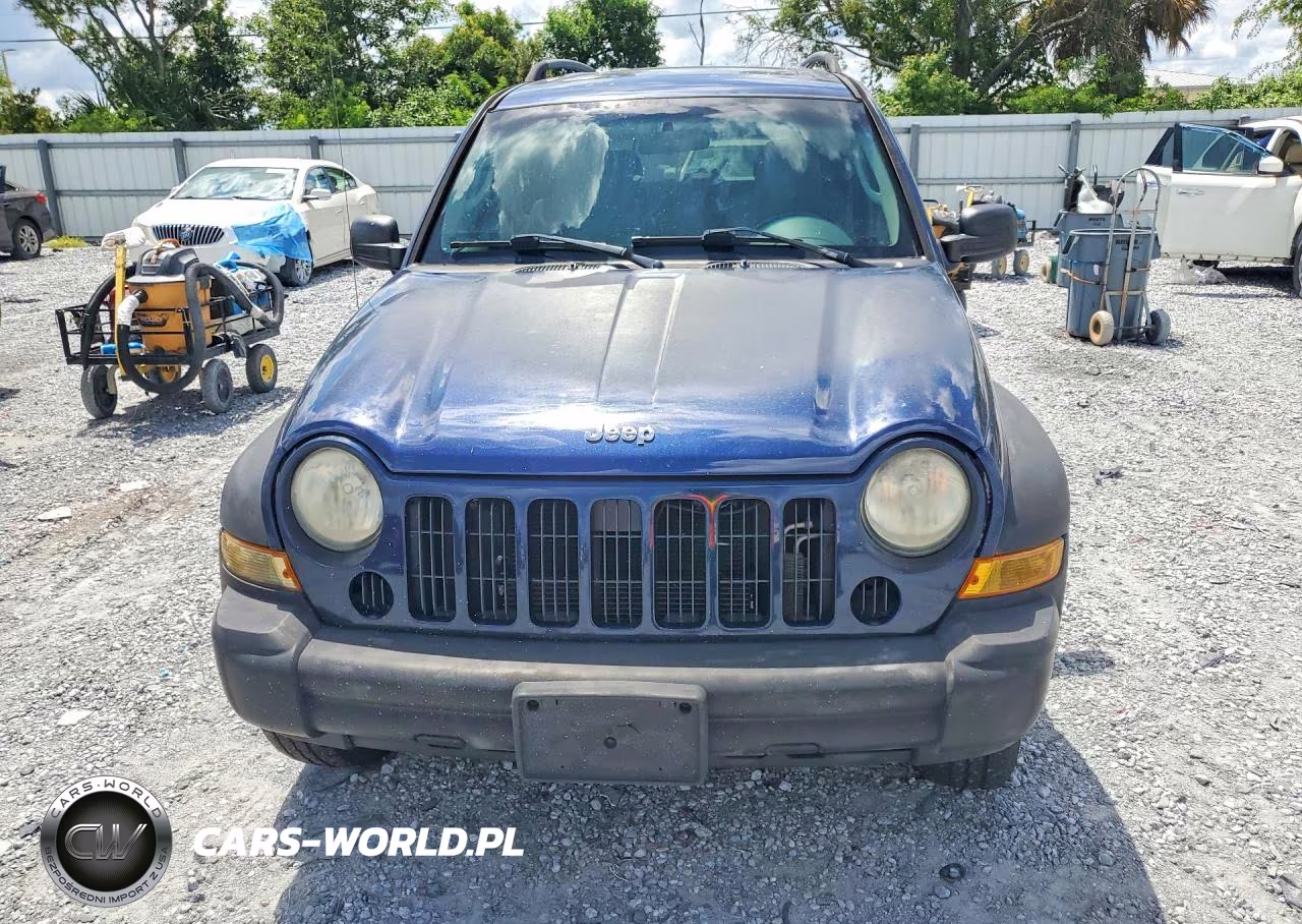 2007 Jeep Liberty Sport VIN:1J4GL48K97W684258 - 5