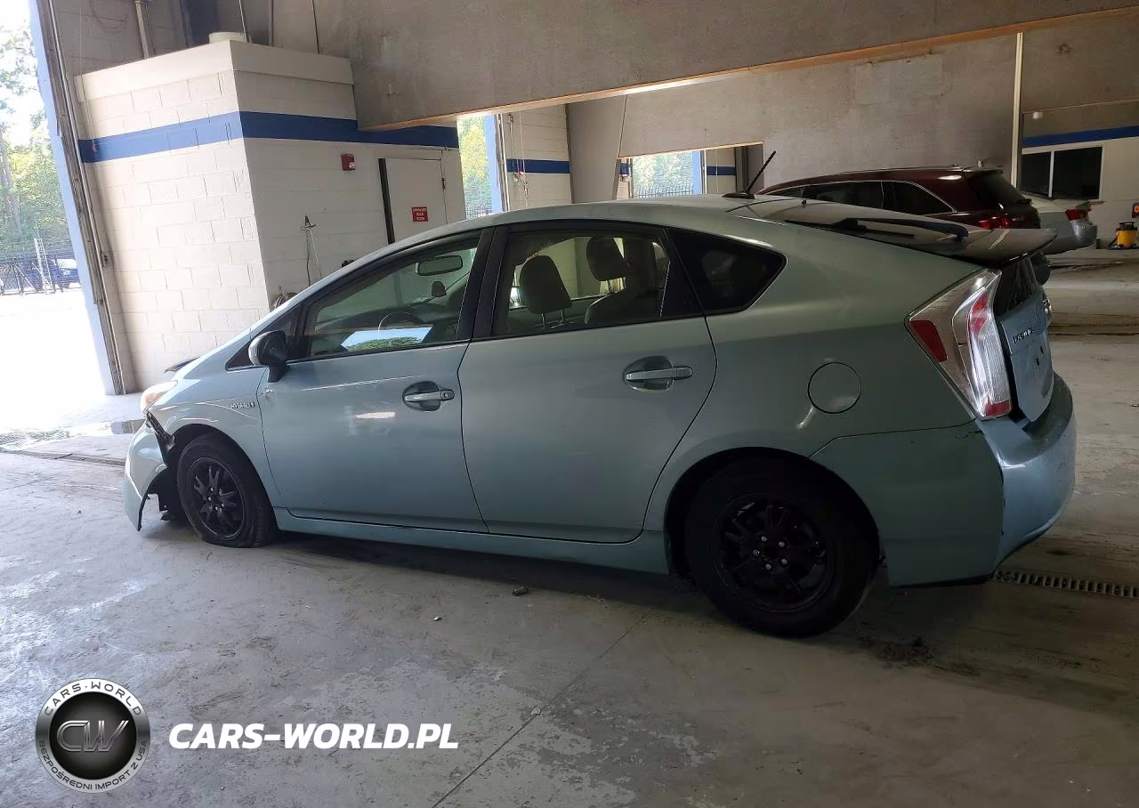 2013 Toyota Prius Four VIN:JTDKN3DU0D1686047 - 2