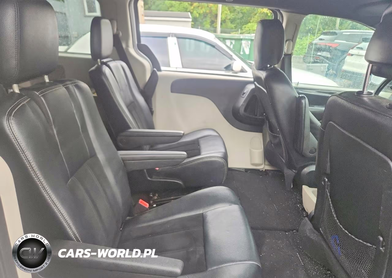 2018 Dodge Grand Caravan Sxt VIN:2C4RDGCG8JR236898 - 11