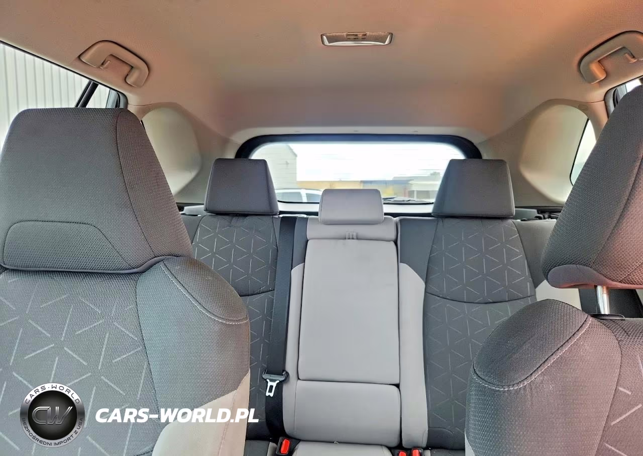 2021 Toyota Rav4 Xle VIN:2T3W1RFV4MW103907 - 10