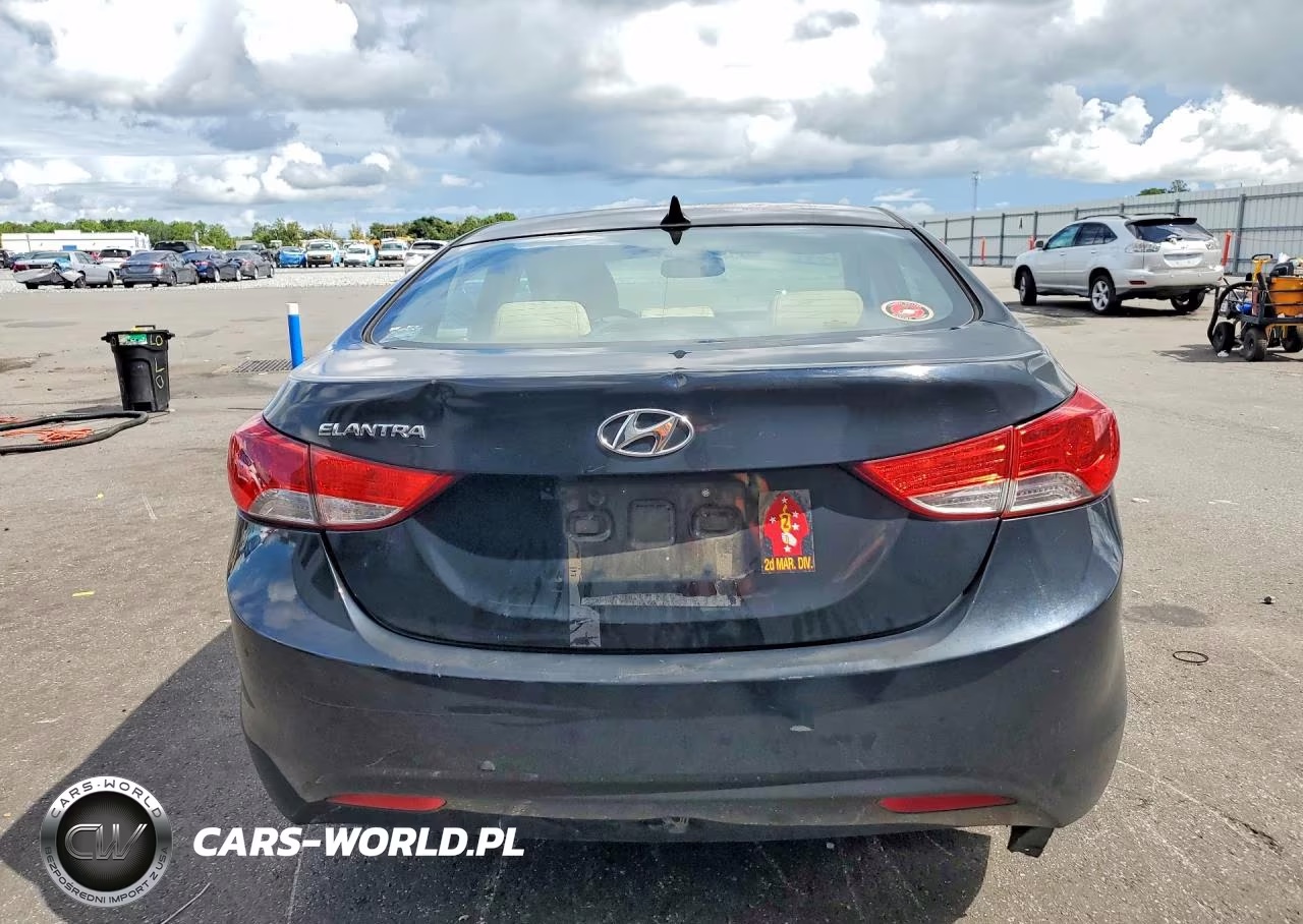 2013 Hyundai Elantra Gls VIN:KMHDH4AE5DU753240 - 6