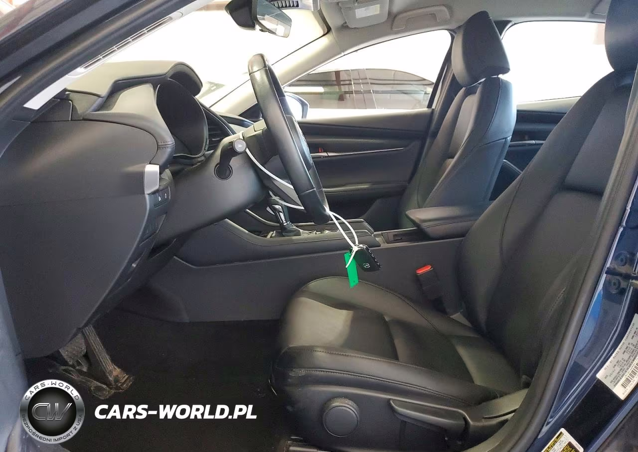 2025 Mazda 3 Select Sport VIN:JM1BPABM8S1763827 - 7