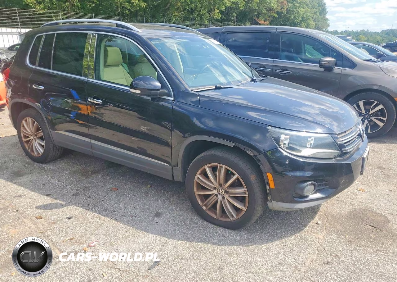 2012 Volkswagen Tiguan S VIN:WVGBV7AXXCW507502 - 4