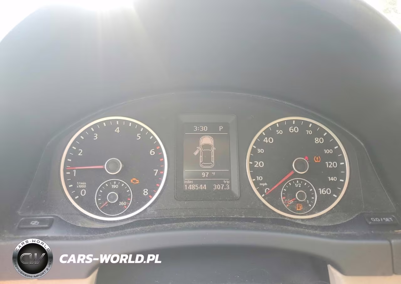 2012 Volkswagen Tiguan S VIN:WVGBV7AXXCW507502 - 9