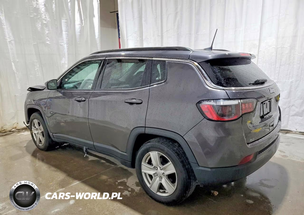 2022 Jeep Compass Latitude VIN:3C4NJCBB8NT139371 - 2